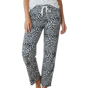 NWT Black Super Soft Fleece Leopard Printed Pajama Pant Bottoms Size Small